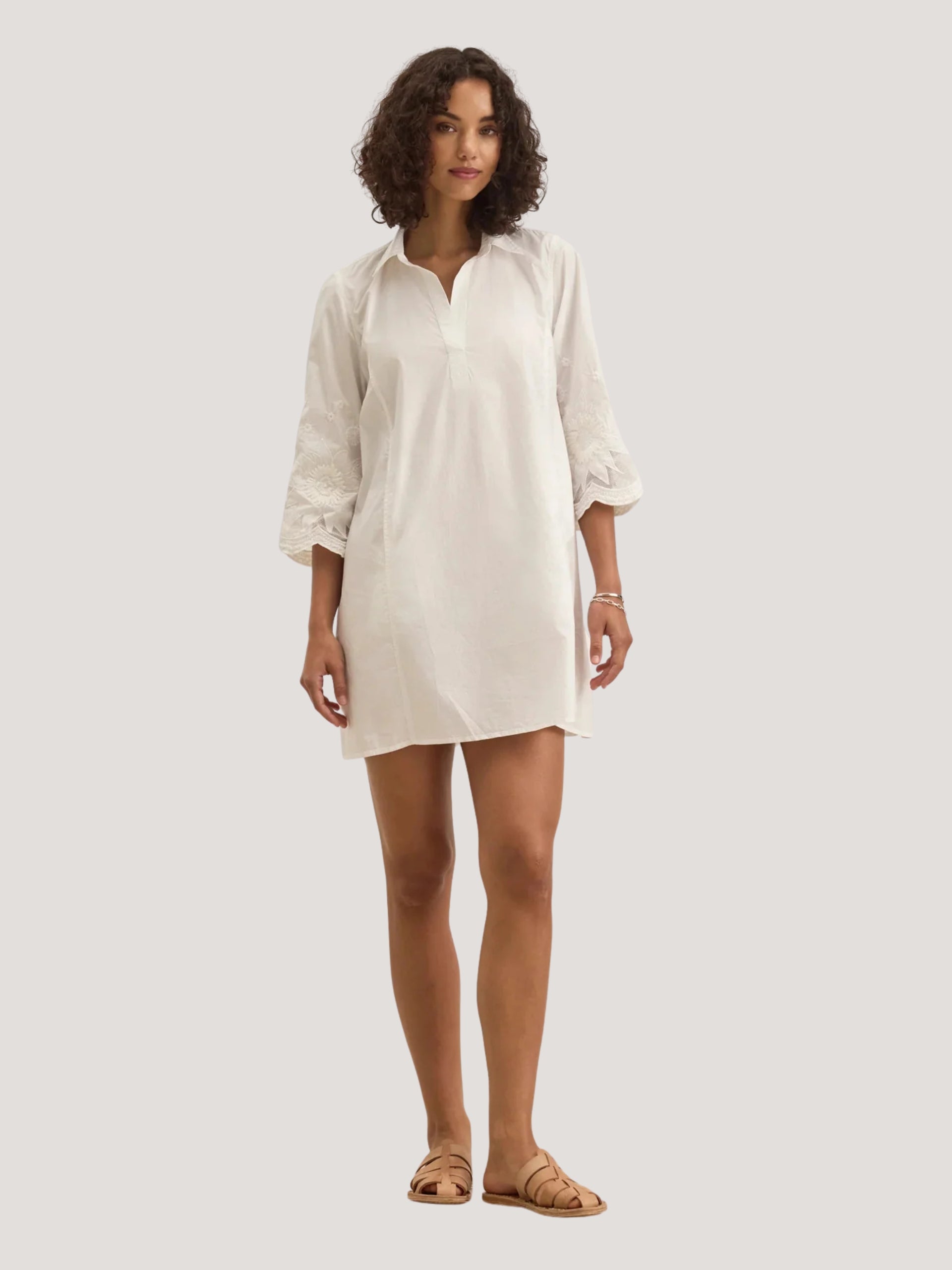 MISSIE07w Velvet Missie Dress