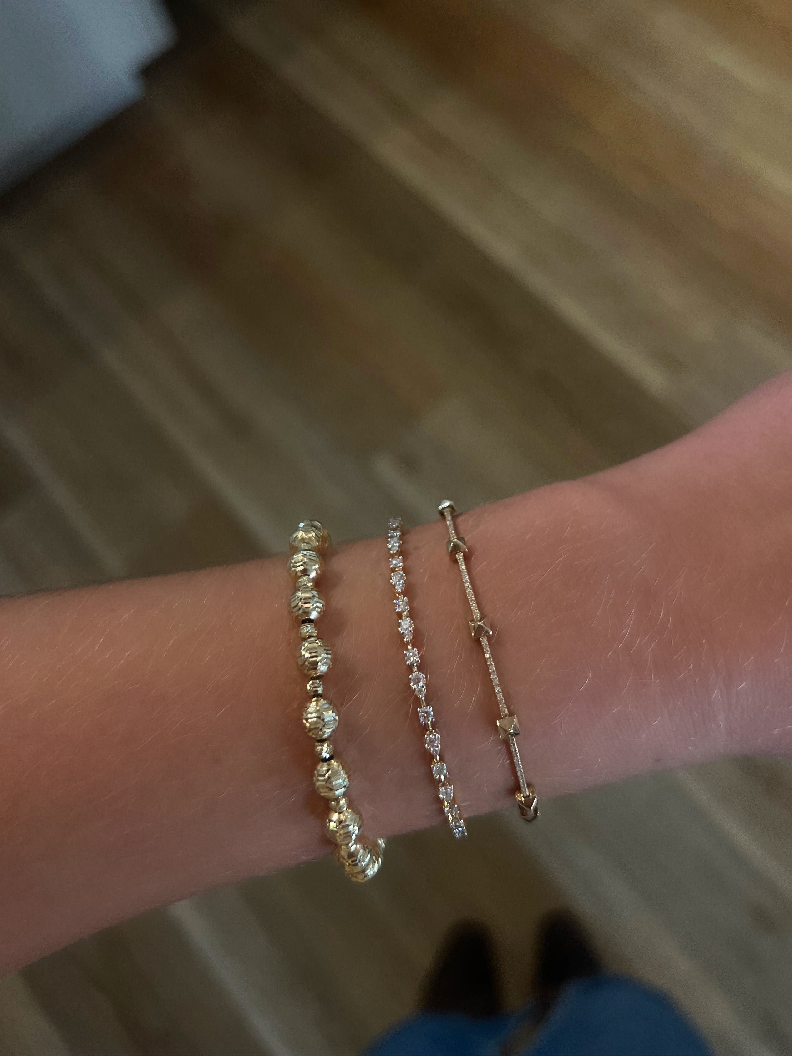 WD1848 14kt Gold 6mm Faceted Beaded Ball Bracelet