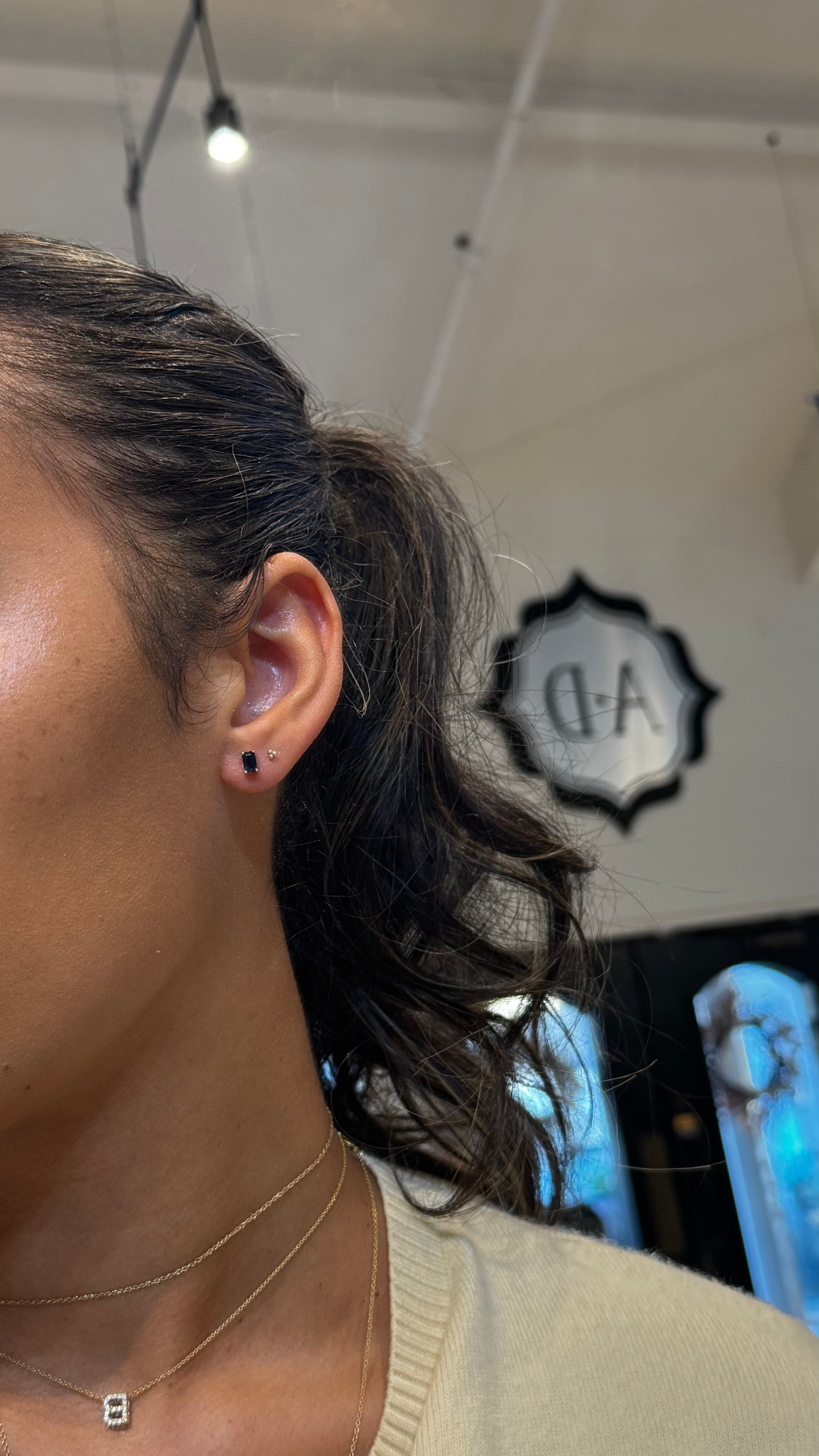 WD1294 14kt Gold 4 Prong Emerald Cut Blue Sapphire Stud Earrings