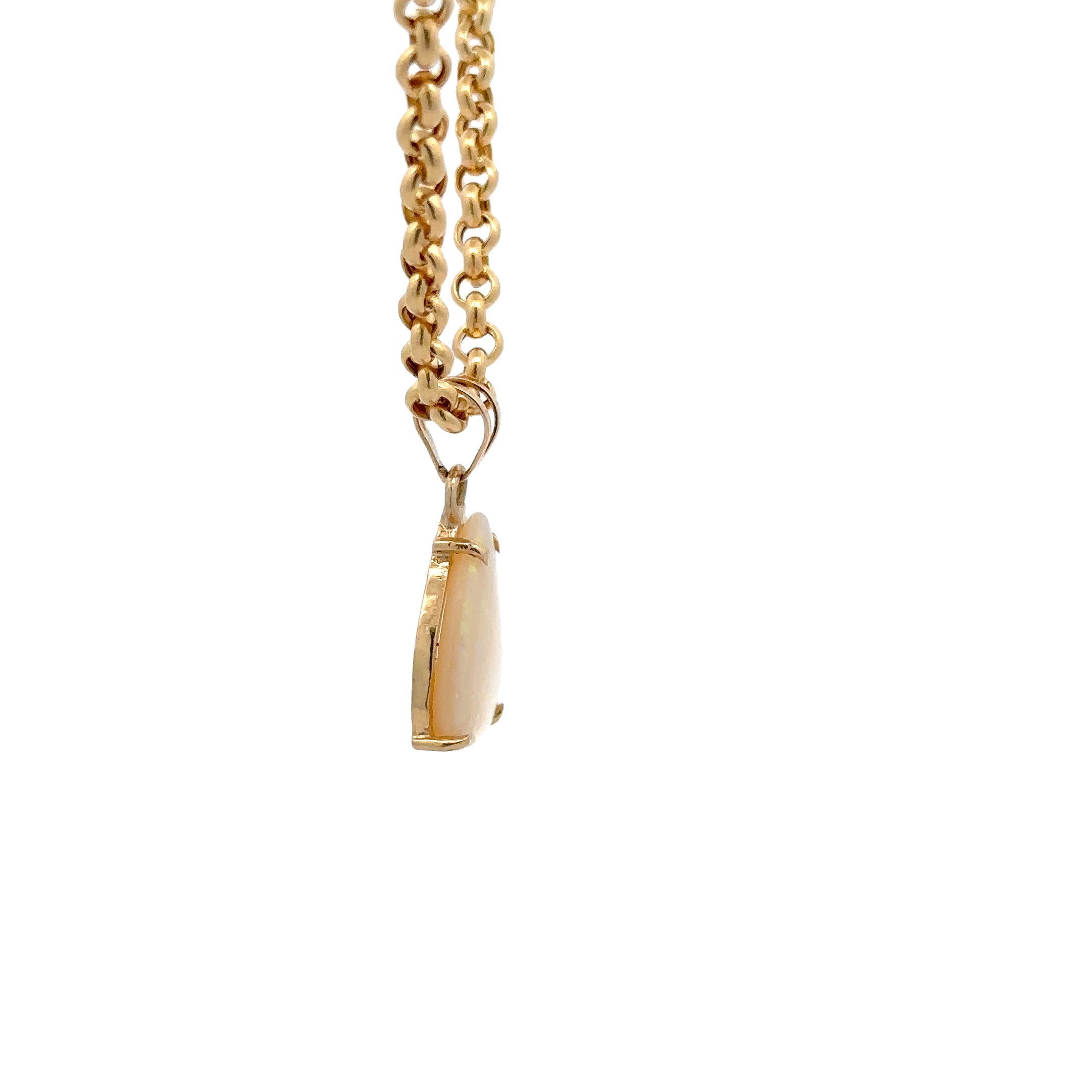 WD1763 14kt Gold Polo Chain with Pear Shaped Opal