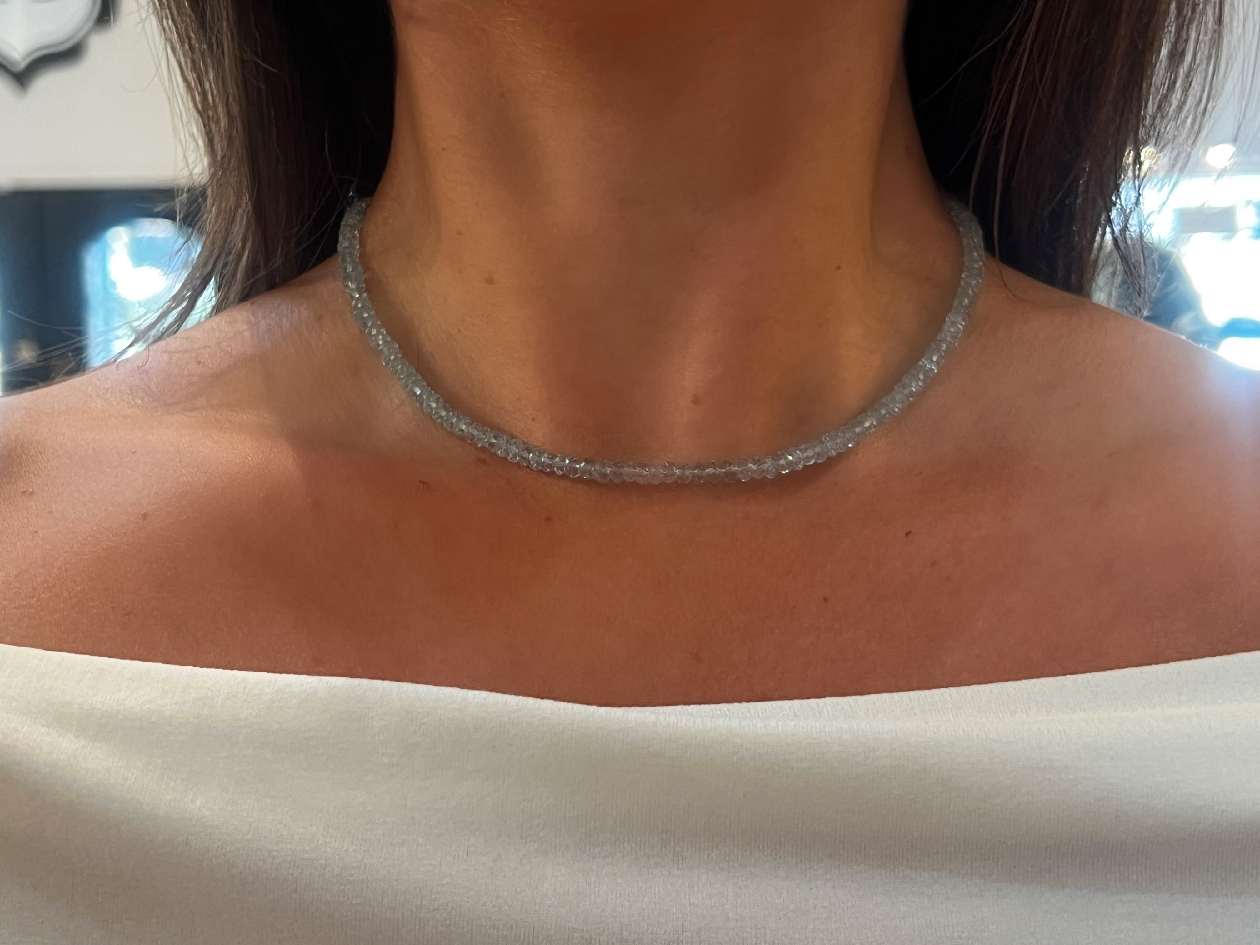WD1926 Faceted Blue Topaz Necklace — 14K Yellow Gold