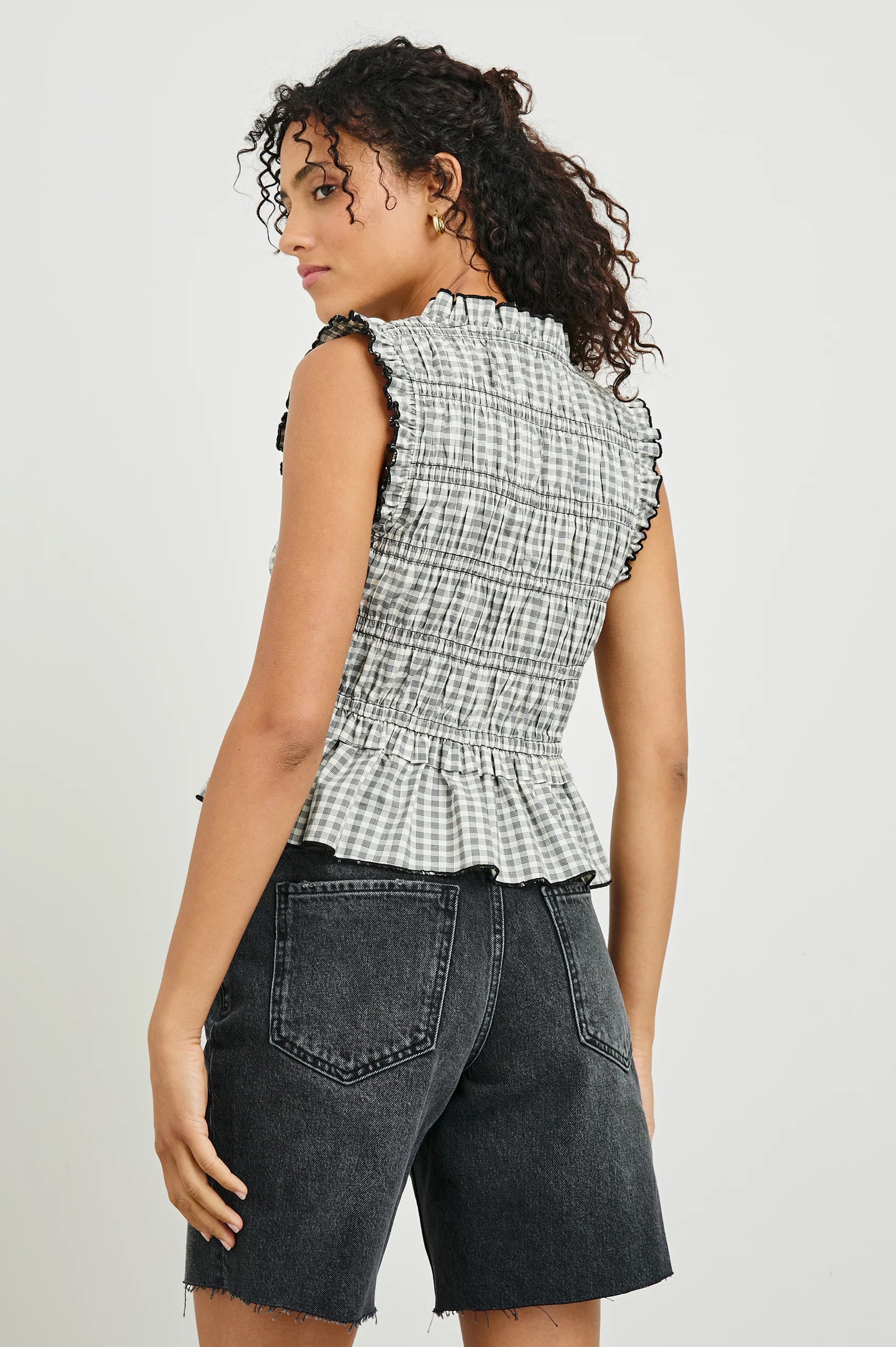 670-640C-7896ij Rails Martine Top