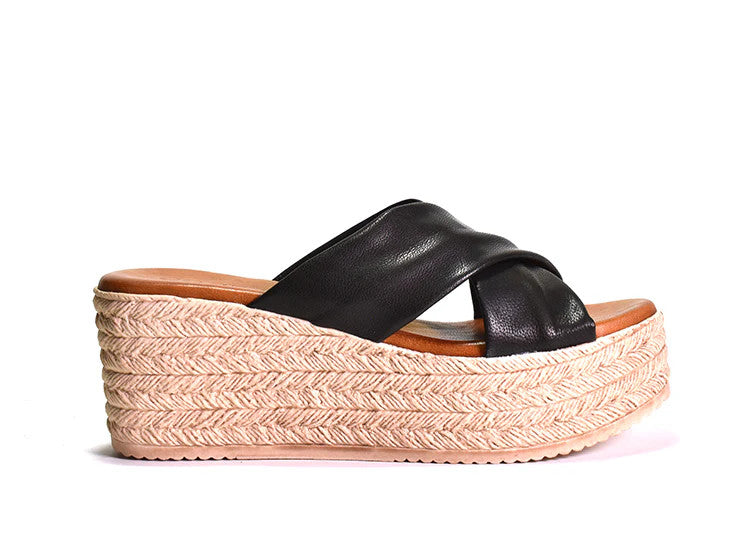 BellaBL CORDANI Bella Leather Criss Cross Shoe