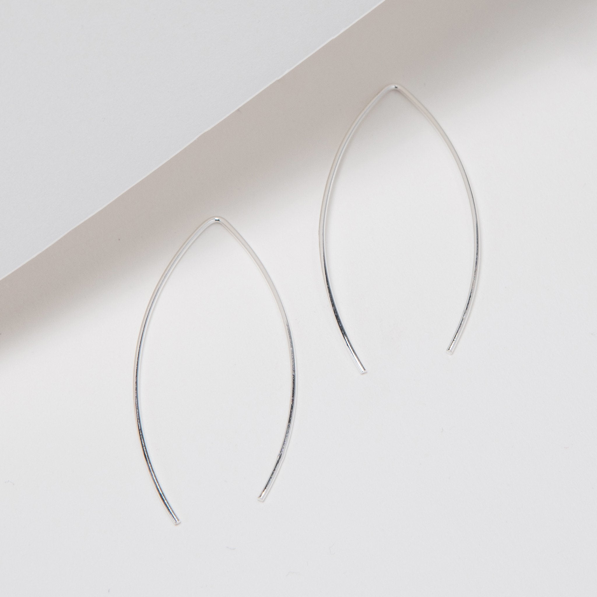 LG114 LOVE Grenades 'V'Hoop