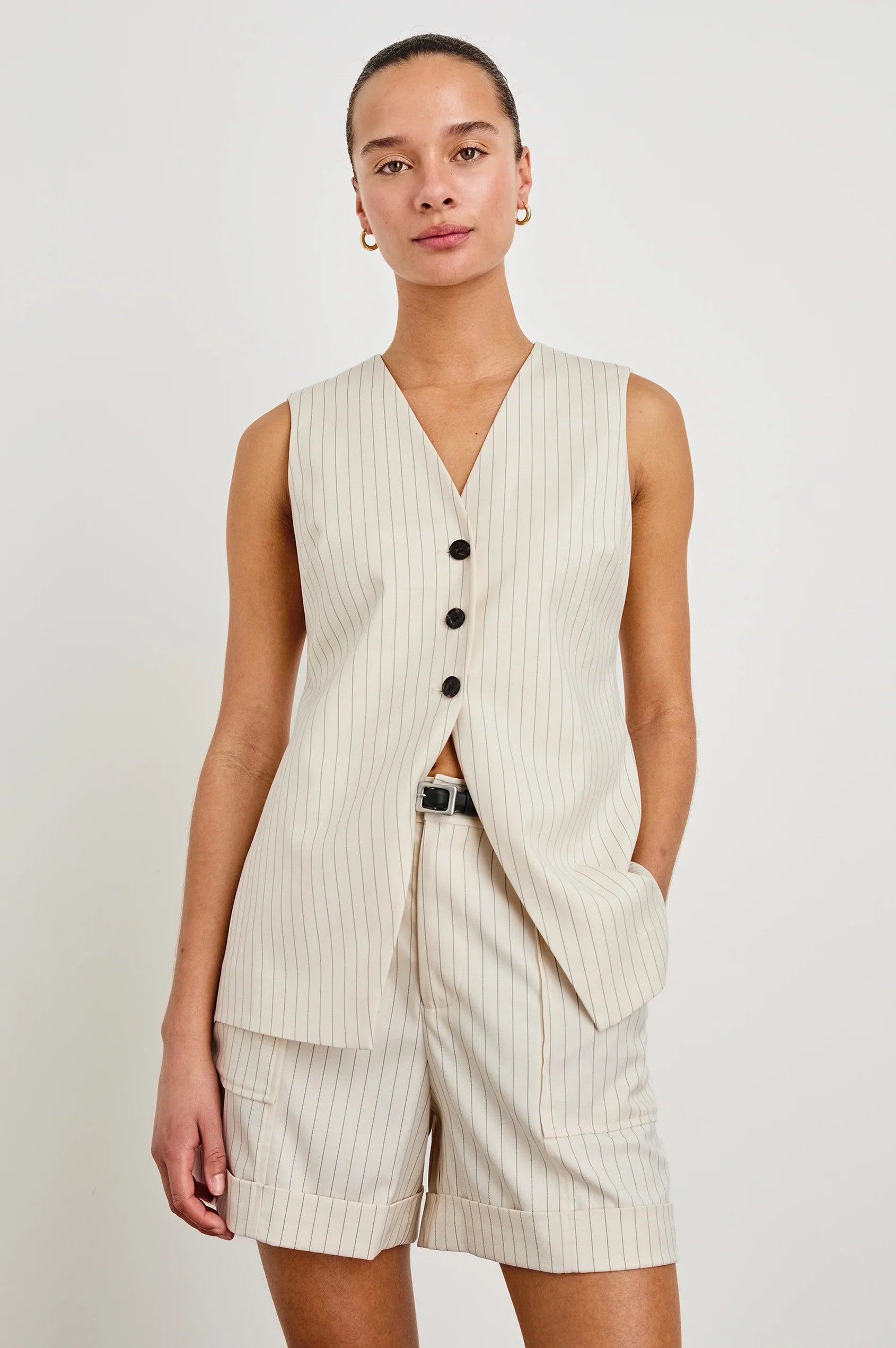 570-662C-7870bp Rails Mylah Vest