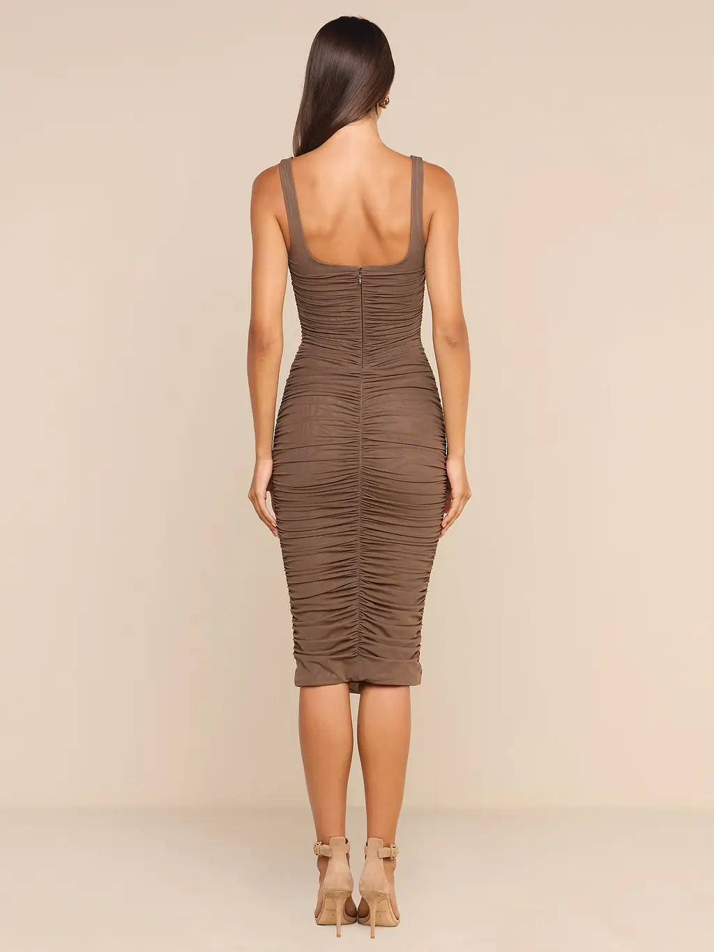 61782prmDC L'AGENCE Anya Shirred Midi Dress