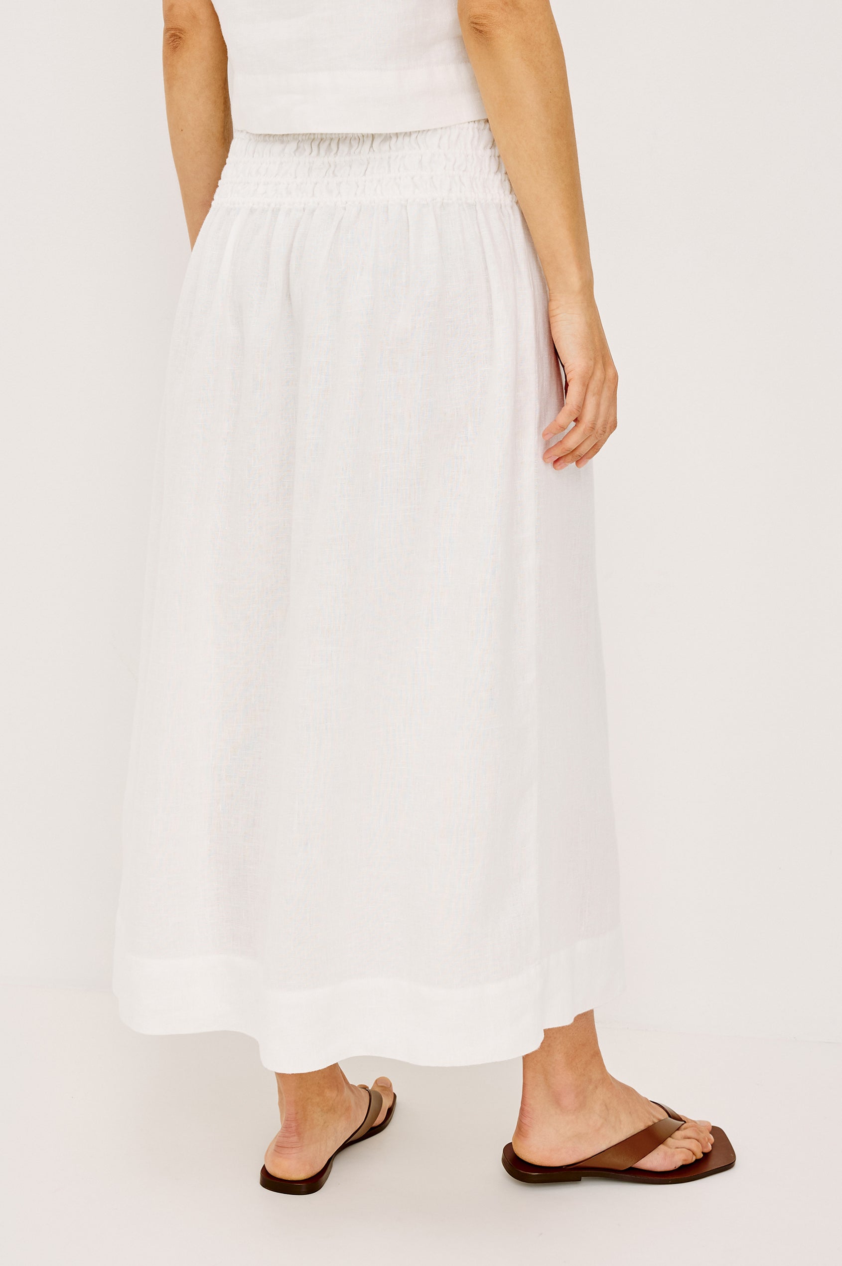 229-240c-8692 Rails The Alessa Skirt