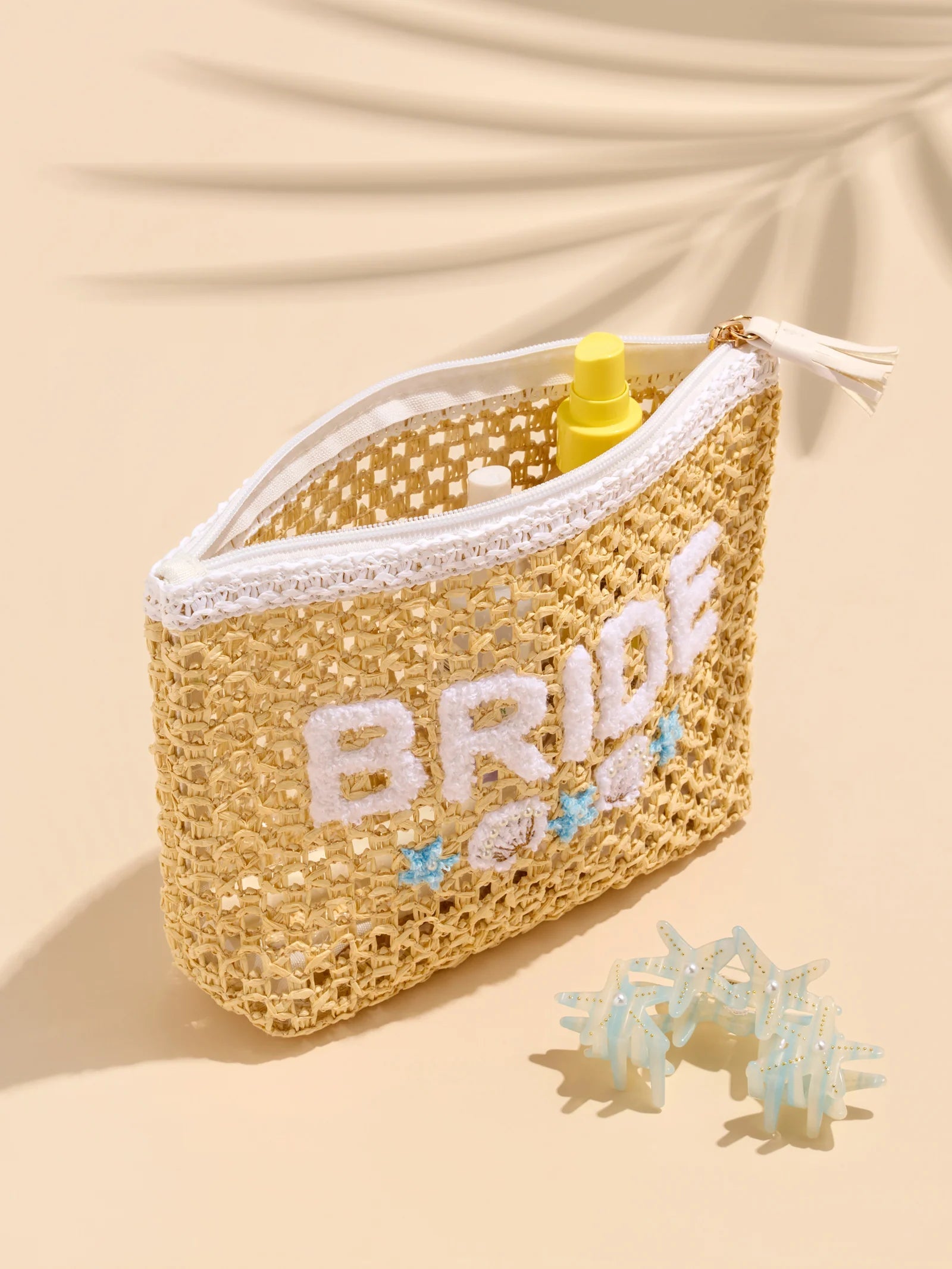 02-02-065na Shiraleah 'Bride' Shell zip pouch