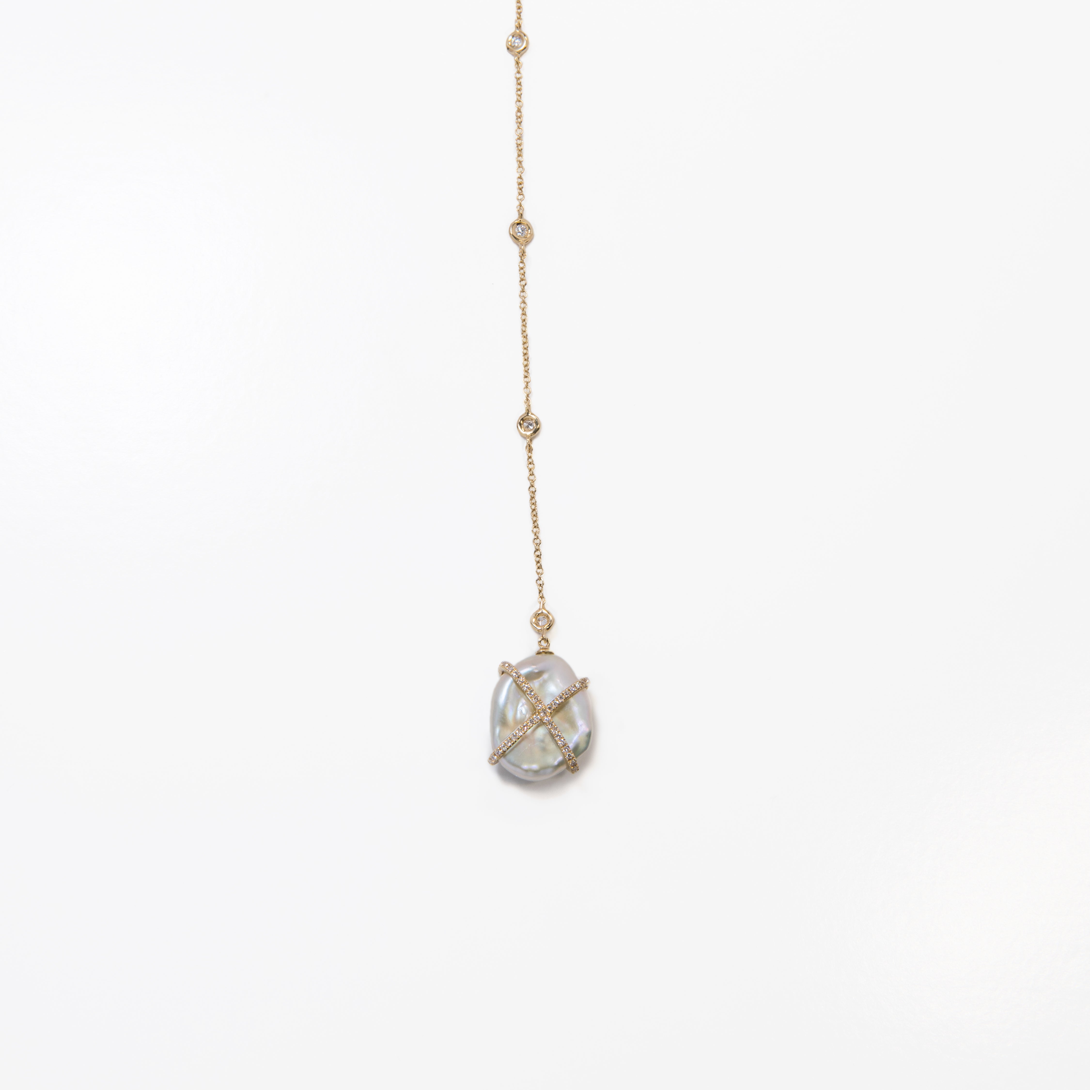 WD481, 14kt gold, .49ct diamond and pearl lariat necklace