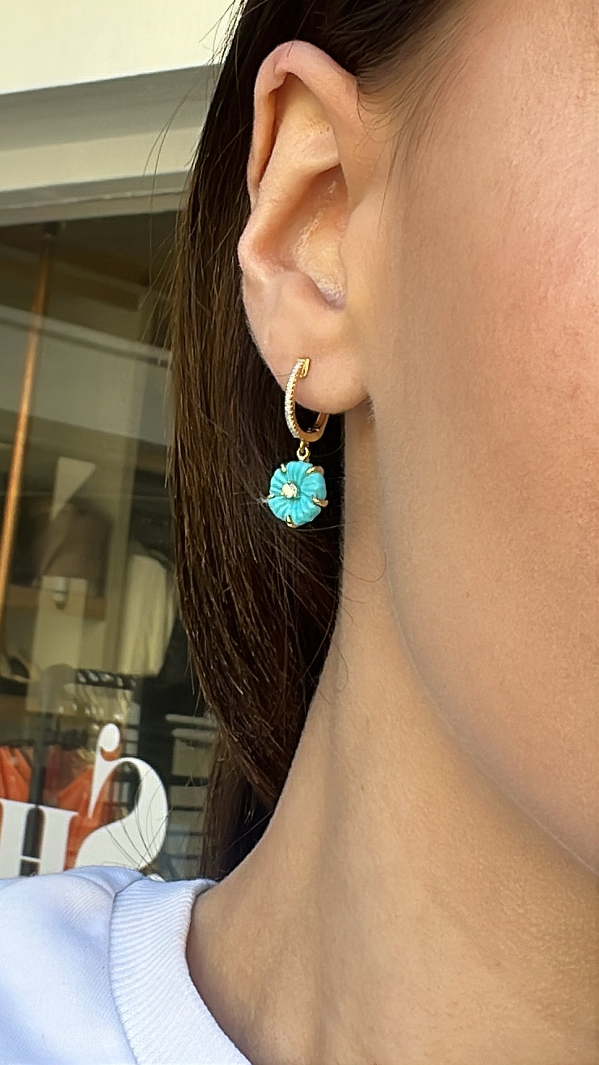 WD1727 14kt Gold Flower Carved Turquoise with Diamond Center Drop Earring