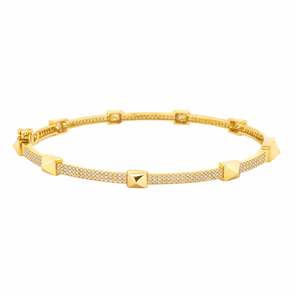 WD1895 14kt Gold Square Stud Pave Diamond Bangle