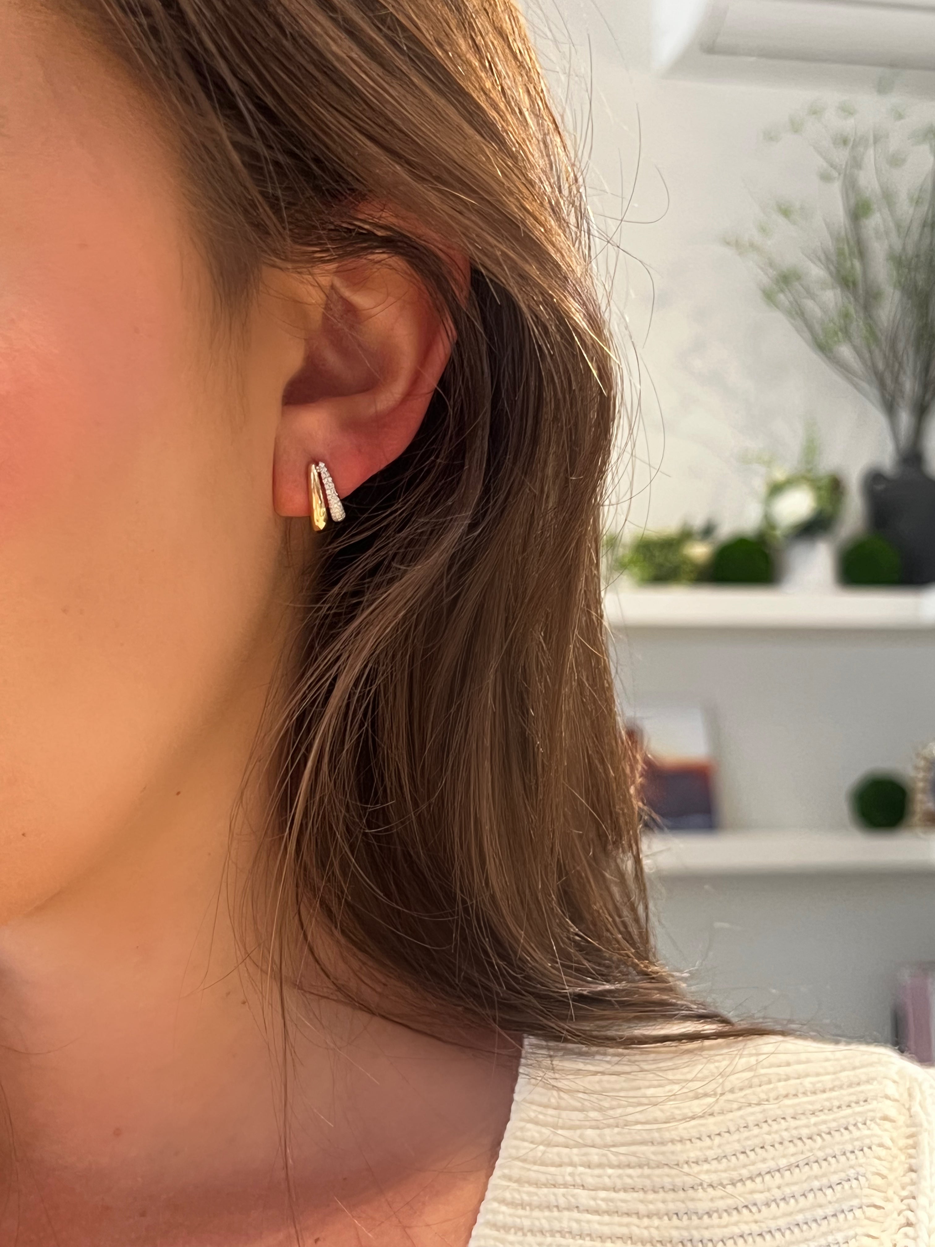 17554DWE4YXA1 14kt Gold Diamond Accent Hoop Earrings