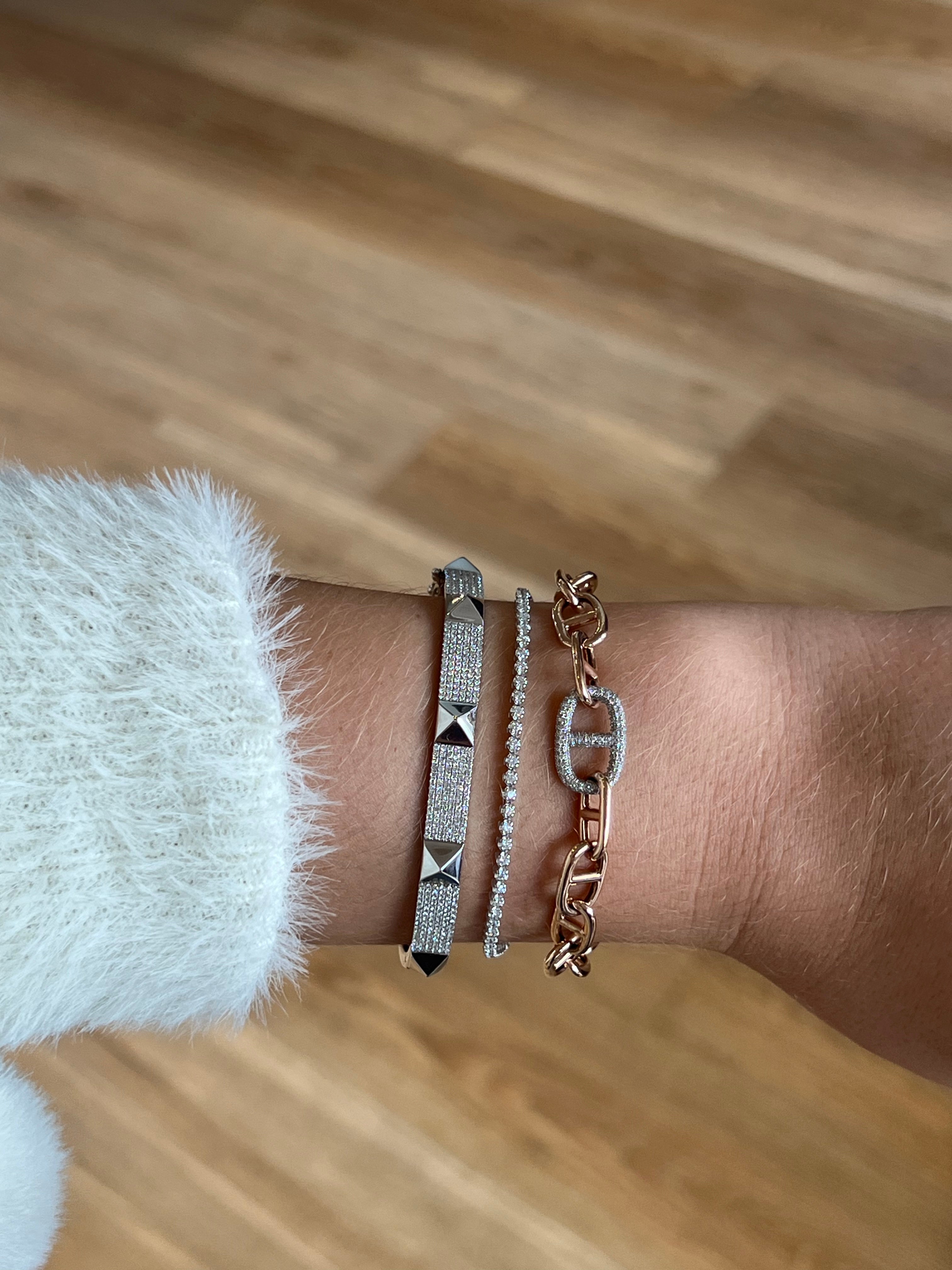 WD1283 14kt Gold Diamond Bracelet