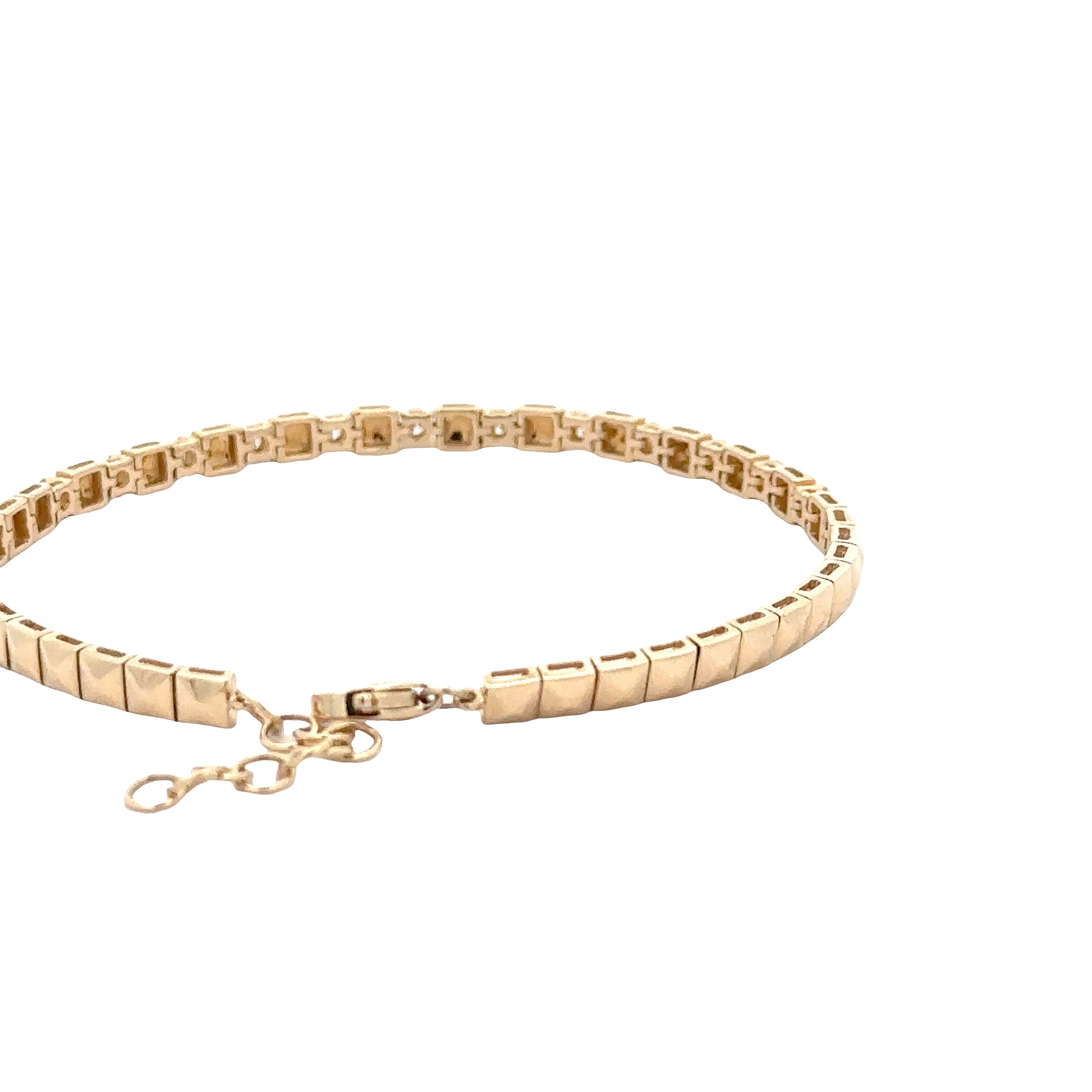 WD1894 14kt Yellow Gold Square Stud Diamond Bracelet