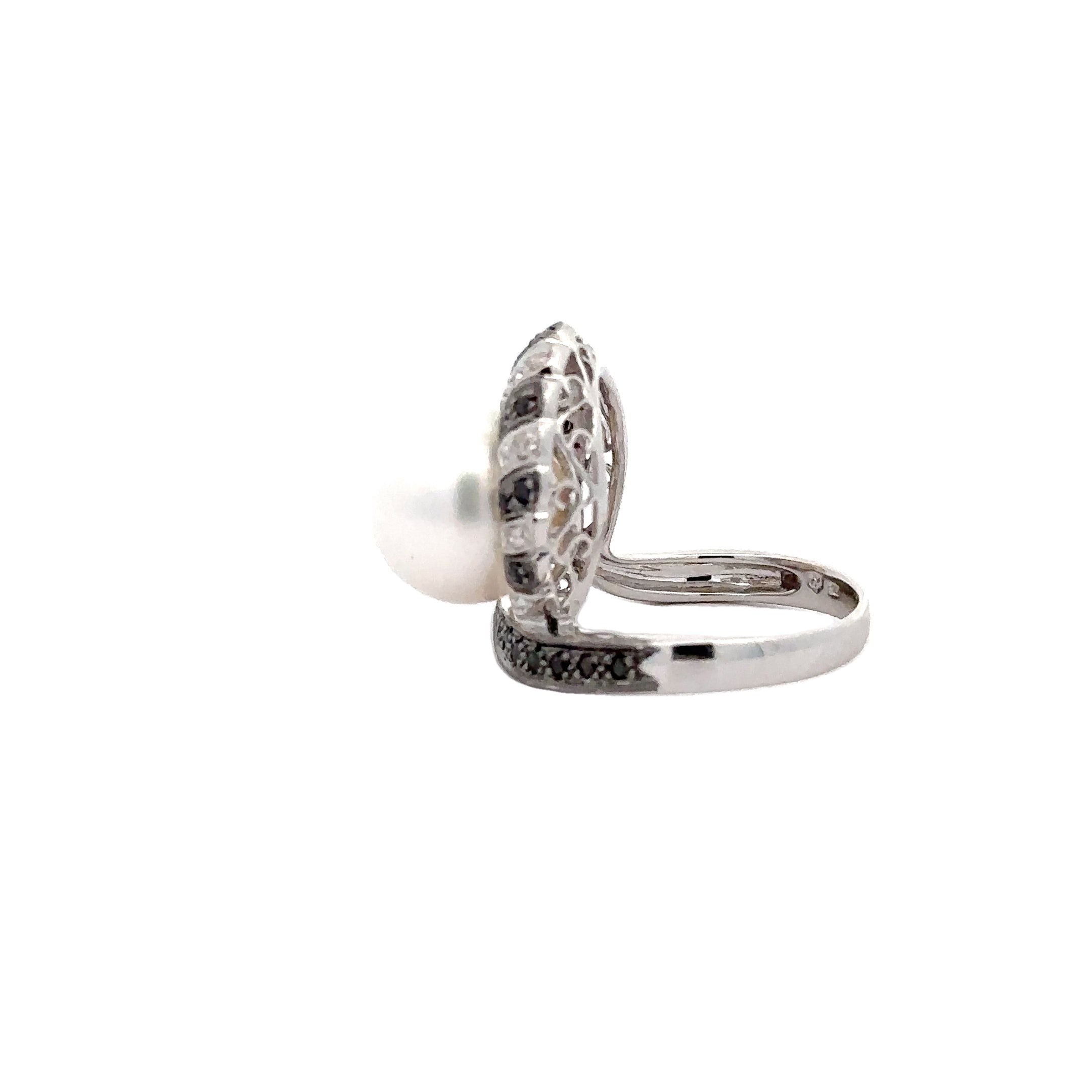 351980-78 14kt White Gold South Sea Pearl Ring with Black and White diamonds