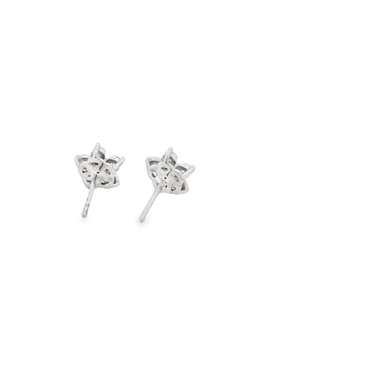 WD1639 14KT Gold Diamond Flower Stud Earrings