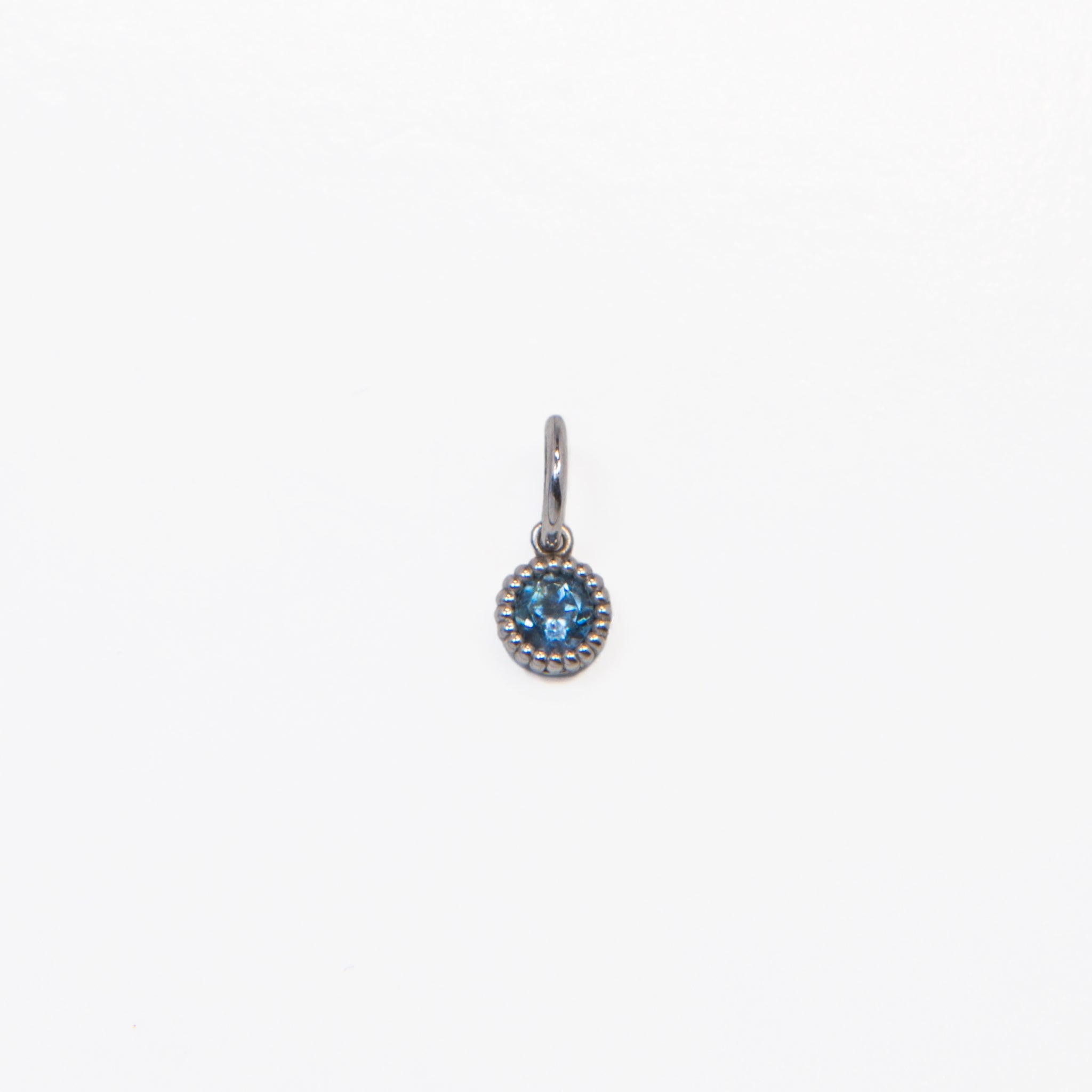 WD136 Aquamarine March Birthstone -  14kt gold Aquamarine Pebble charm