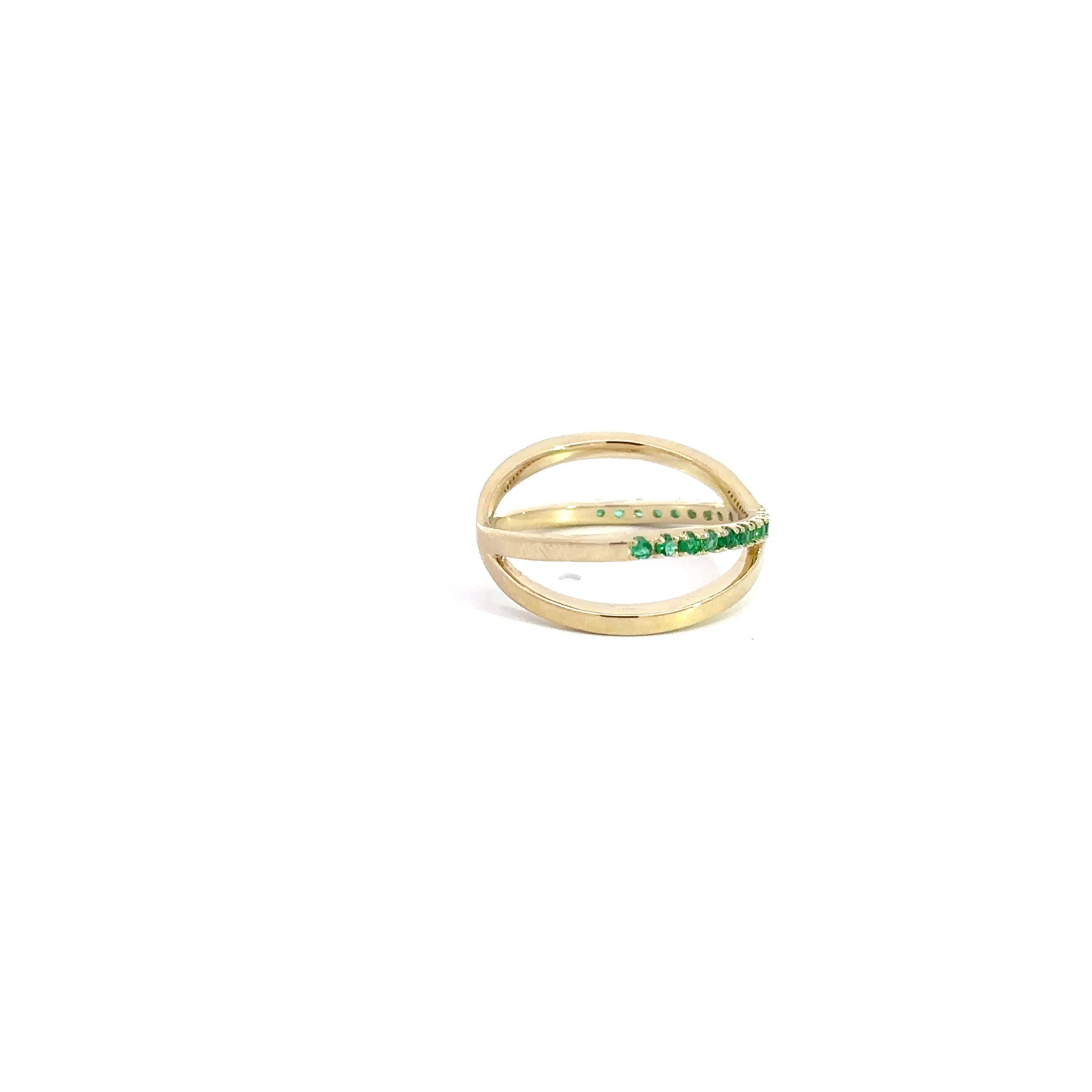 WD1196 14kt Gold Emerald Kiss Ring