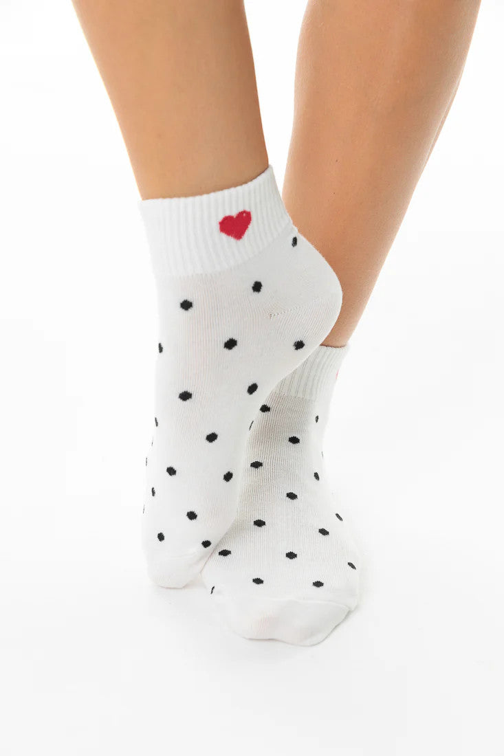 P4546S LIMLIM Pola Heart Short Socks