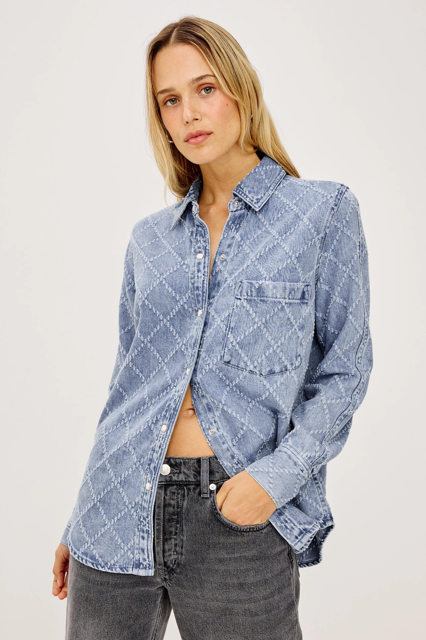 545-557A-12081 Rails The Atticus Shirt