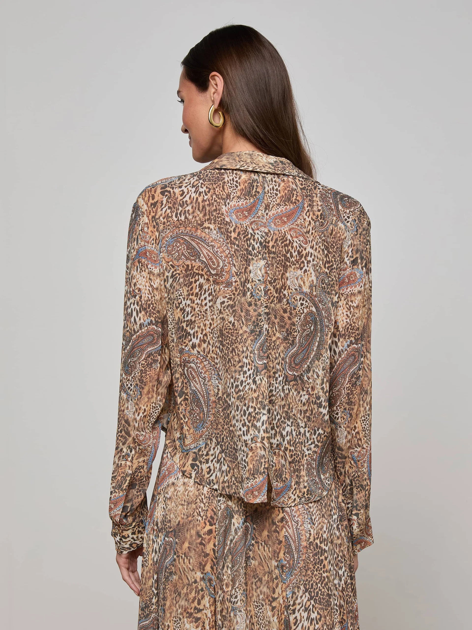 40548VAJbbvl L'AGENCE Cosette Crop Hi Low Shirt