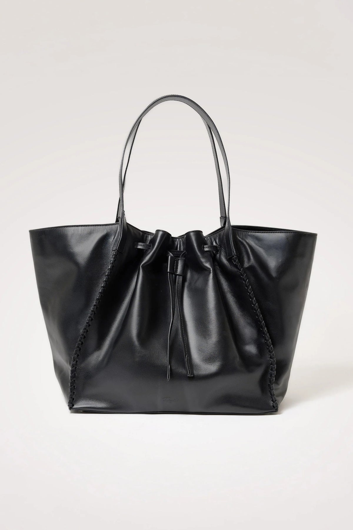 667D-573B-001 Rails The Prato Bucket Tote Bag