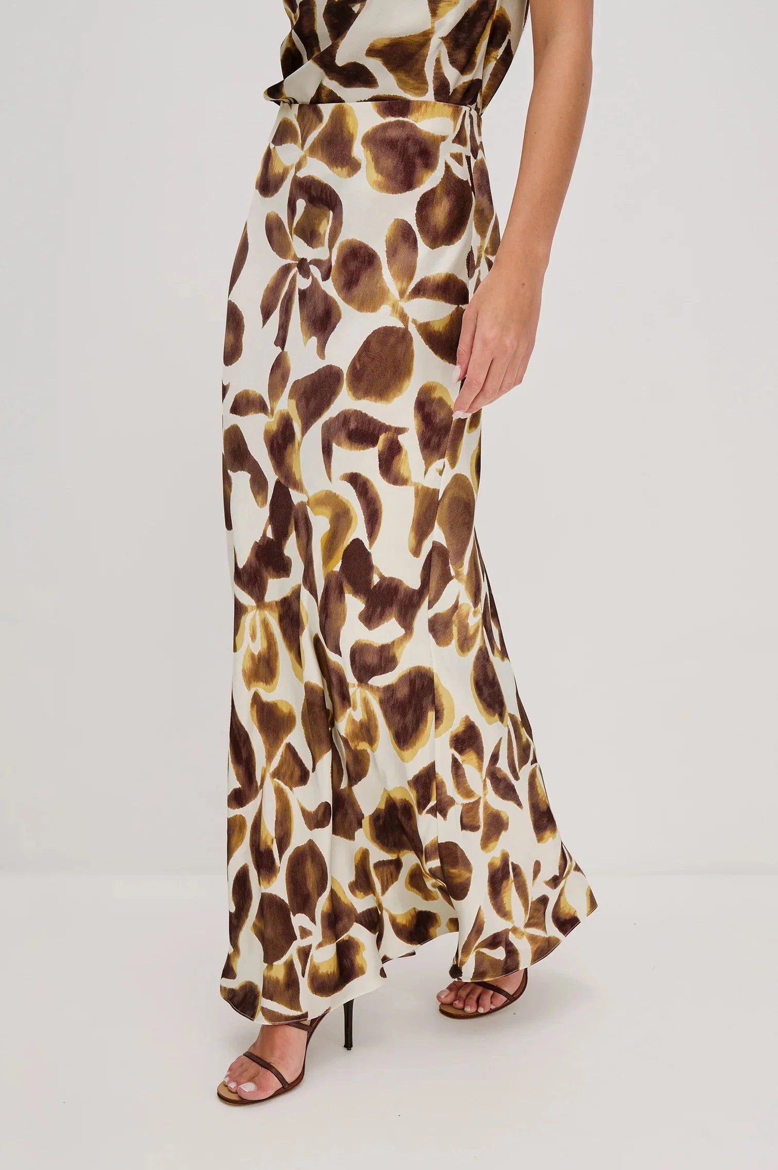 924-214B-8279el Rails Romina Skirt