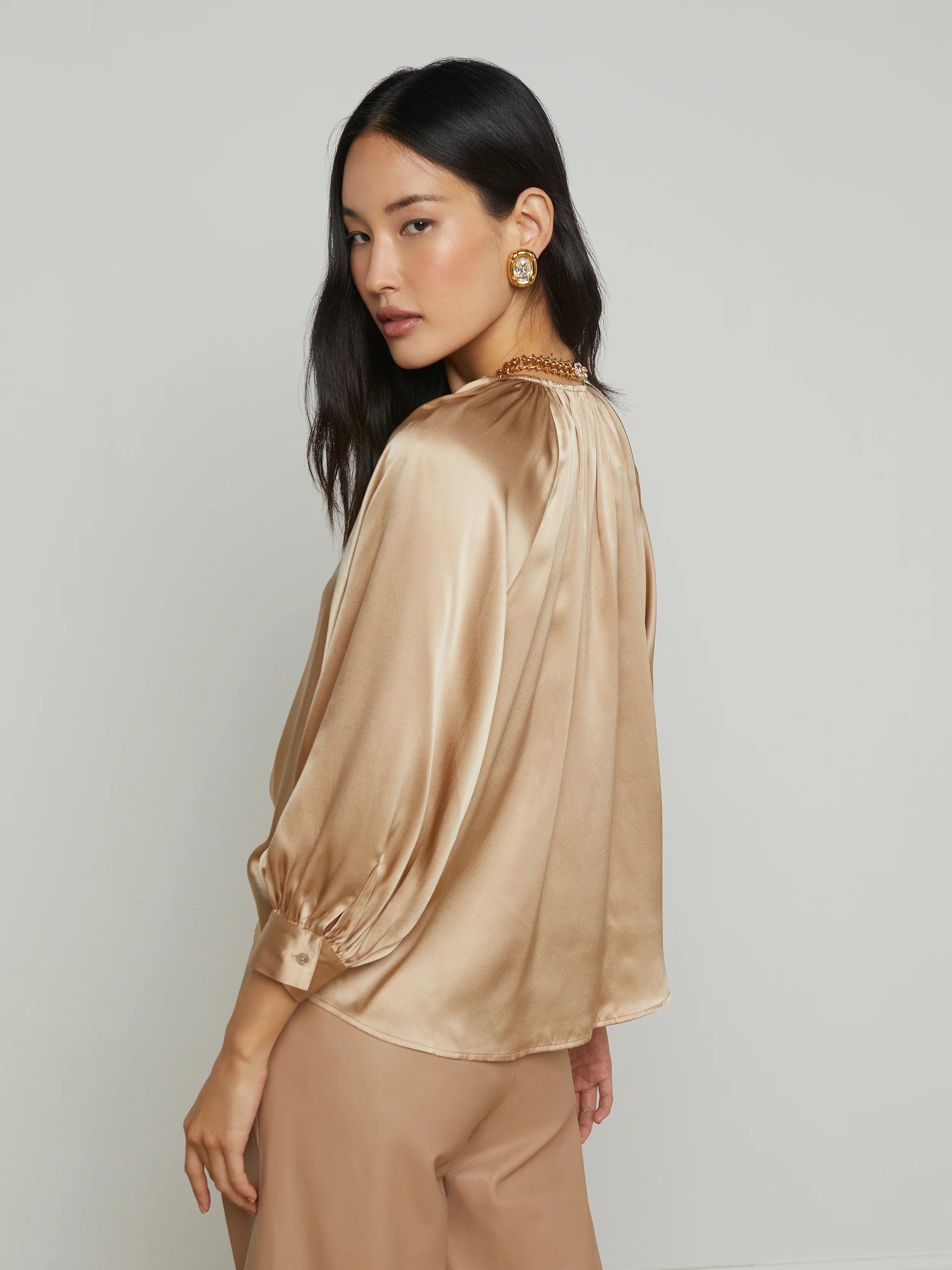 40693CLWalm L'AGENCE Kaili 3/4 Silk Blouse