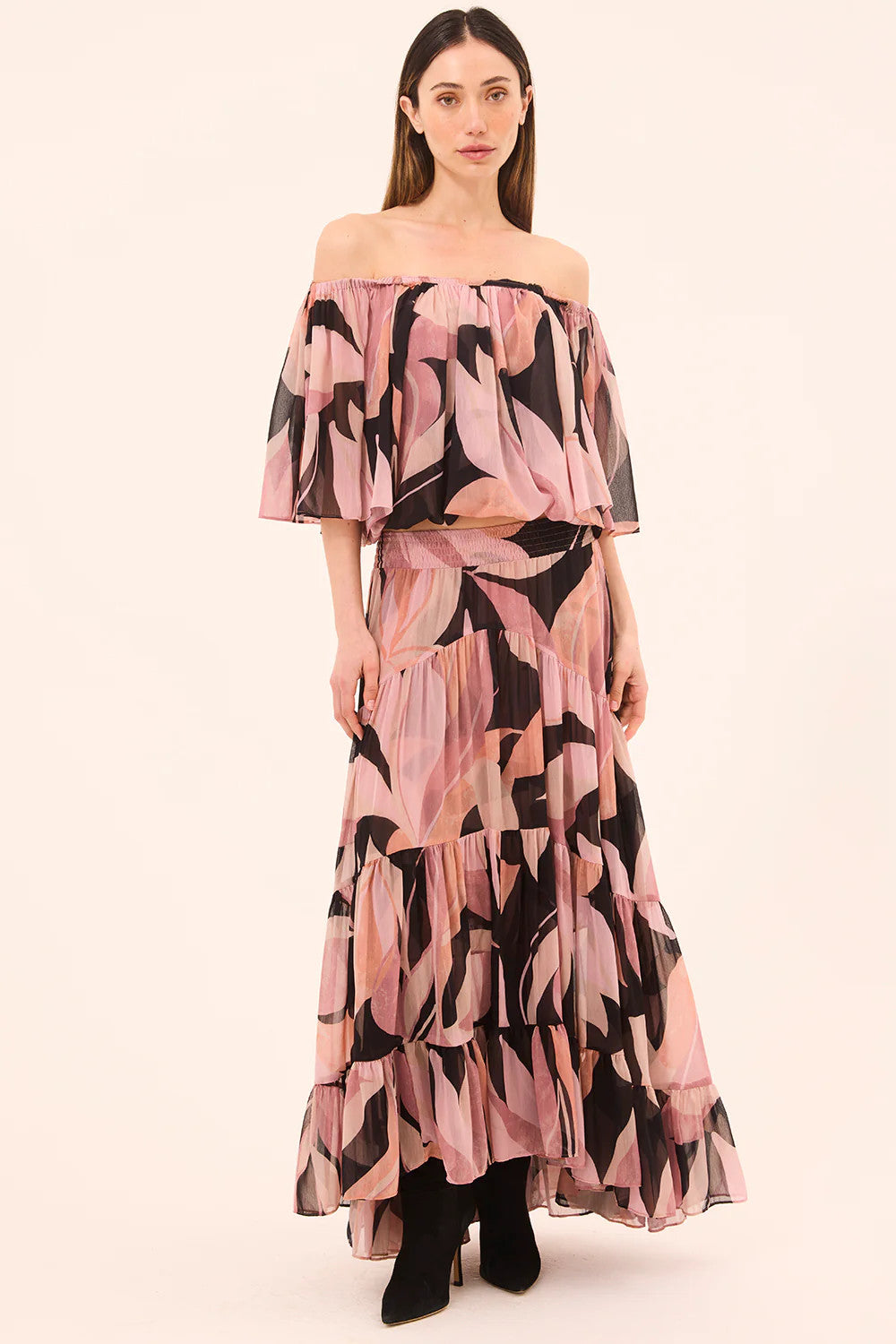 DRSK9448mafc MISA Marie Skirt