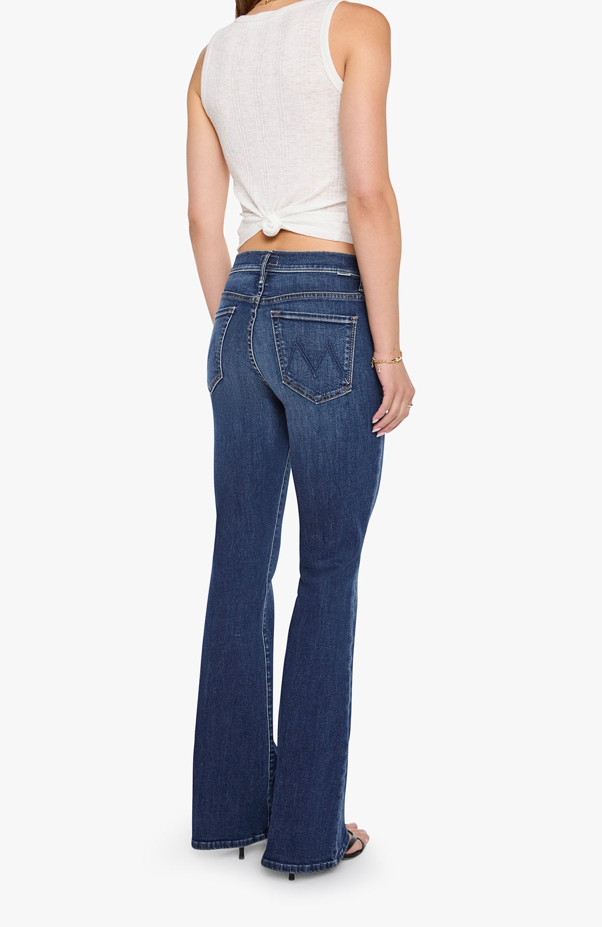 1585-104bp MOTHER The Weekender Denim