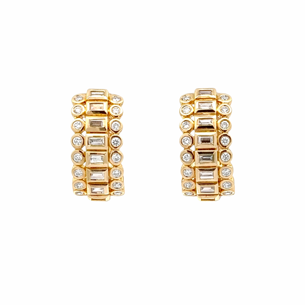 322640 14kt Yellow Gold Baguette & Bezel Diamond Huggie Earrings